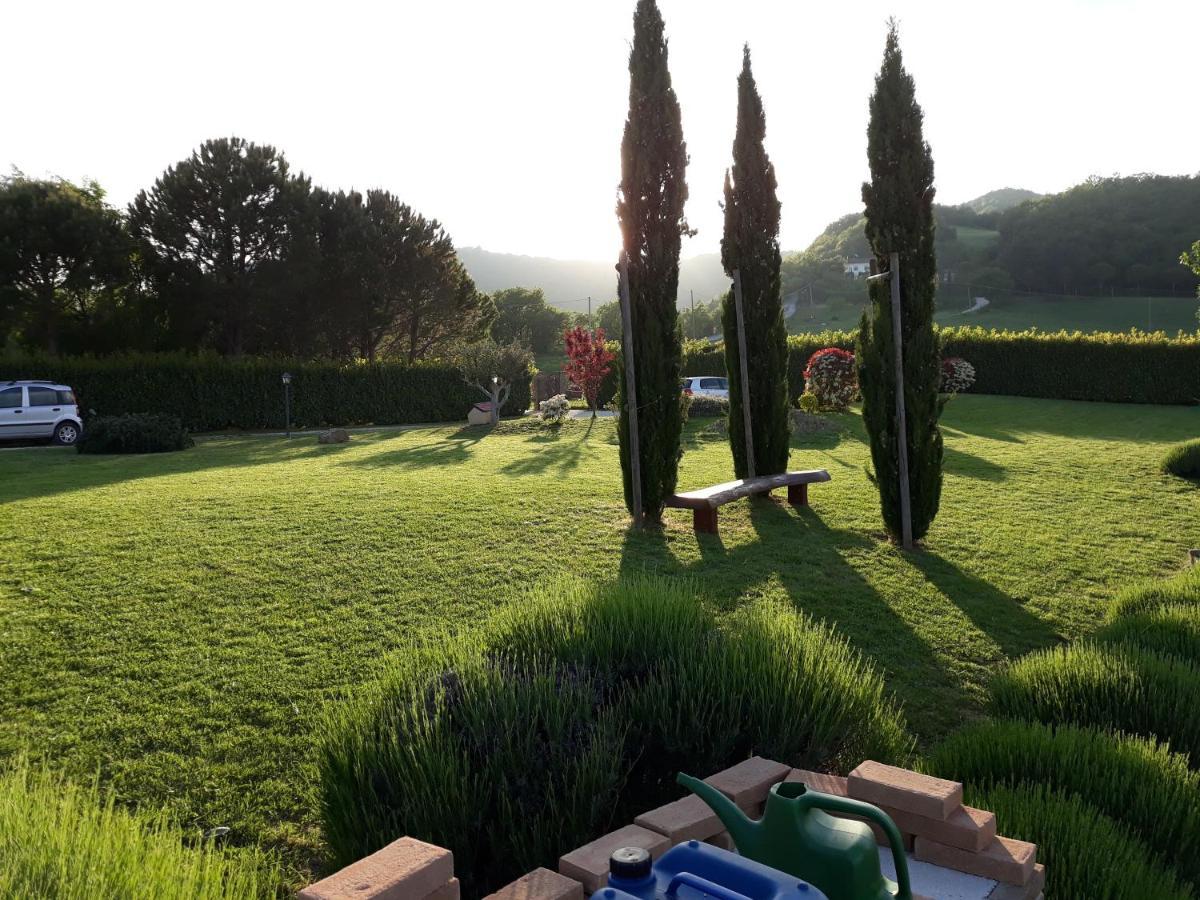 Case Brizi 10 Assisi Exterior photo